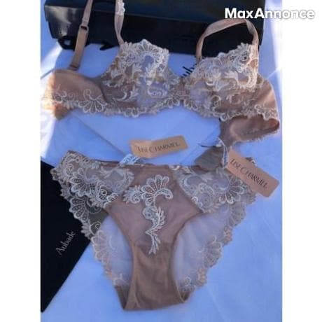 ENSEMBLE PARURE LINGERIE Lise Charmel  85  - État neuf