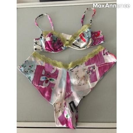 ENSEMBLE PARURE LINGERIE Dior  90  - Très bon état