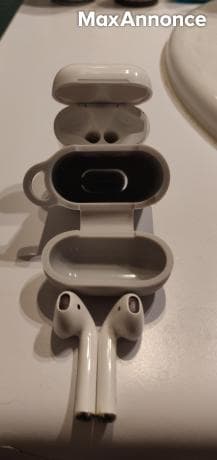 Air pods