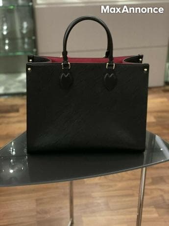 Louis Vuitton Onthego MM M5608