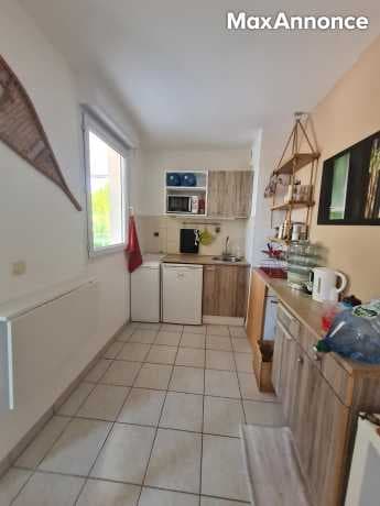 LOUE JOLI T2 MEUBLE SUR LATTES 