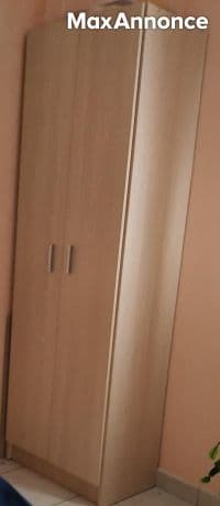 armoire de rangement