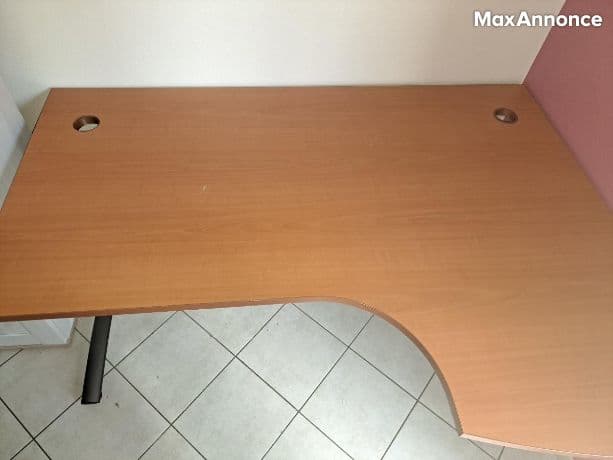 Bureau professionnel en bon état plus grand longueur 160