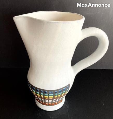 Vase Pichet en Faïence par Roger Capron