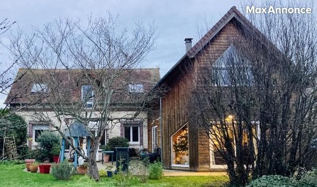 Très belle maison en 'L'de 225 m² environ