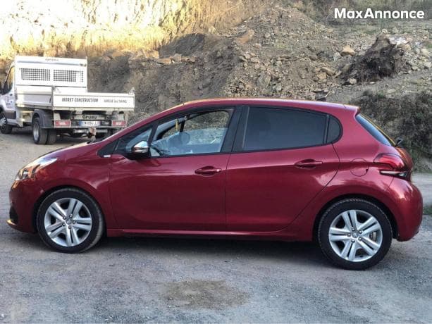 PEUGEOT 208 1.6 e-HDi 92