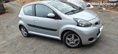 Toyota Aygo essence 