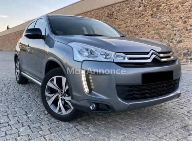 Véhicules automobiles 