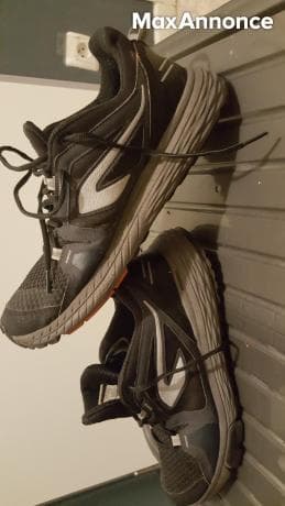 chaussures khalanji T44