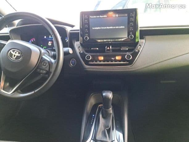 Toyota Corolla 1.8 e-CVT Hybrid Design 