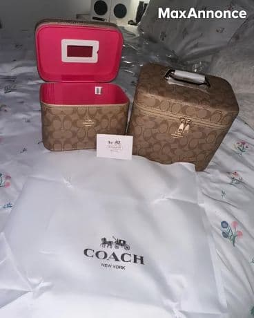 Sac cosmétiques COACH