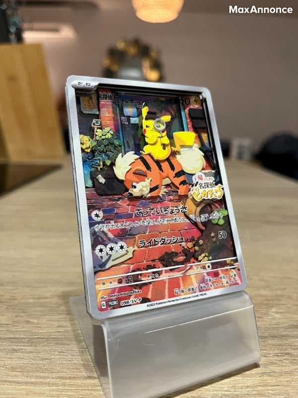 Carte 3D ShadowBox Pokemon Pikachu Détective Violet 098/SV-P