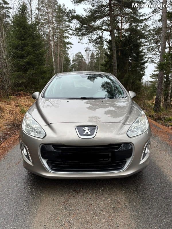 Peugeot 308 1.6 HDi Premium 112 ch