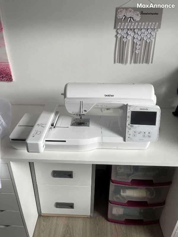 Brodeuse Nv880e Innovis Brother +Logiciel