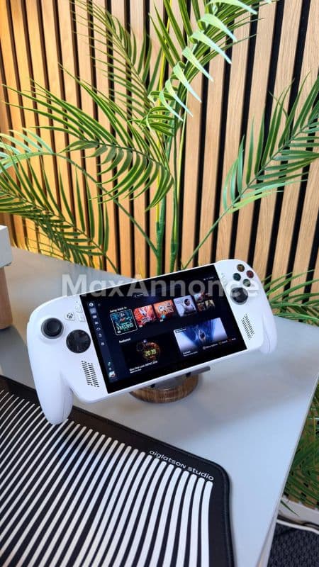 Asus ROG Xbox Ally håndholdt spillkonsoll hvit