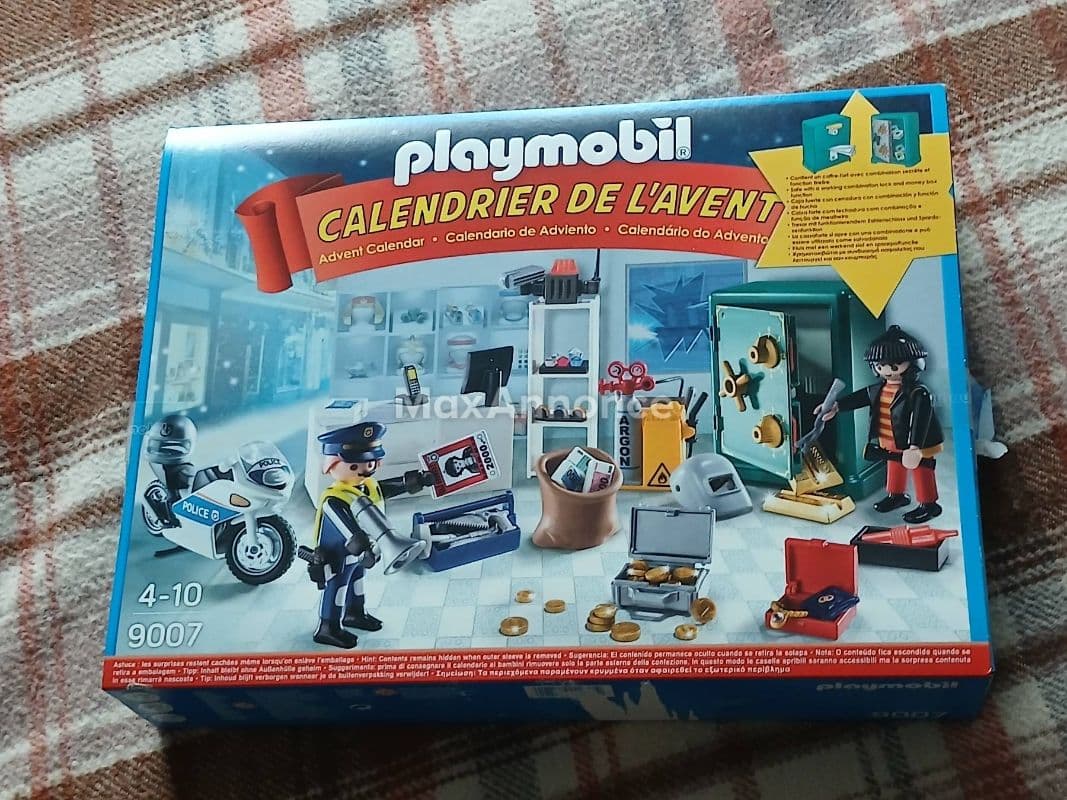 Calendrier de l'avent playmobil tout neuf jamais 