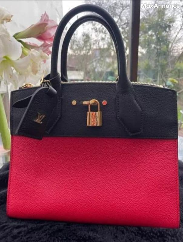  sac à main Louis Vuitton - Modèle City Steamer noir / rouge