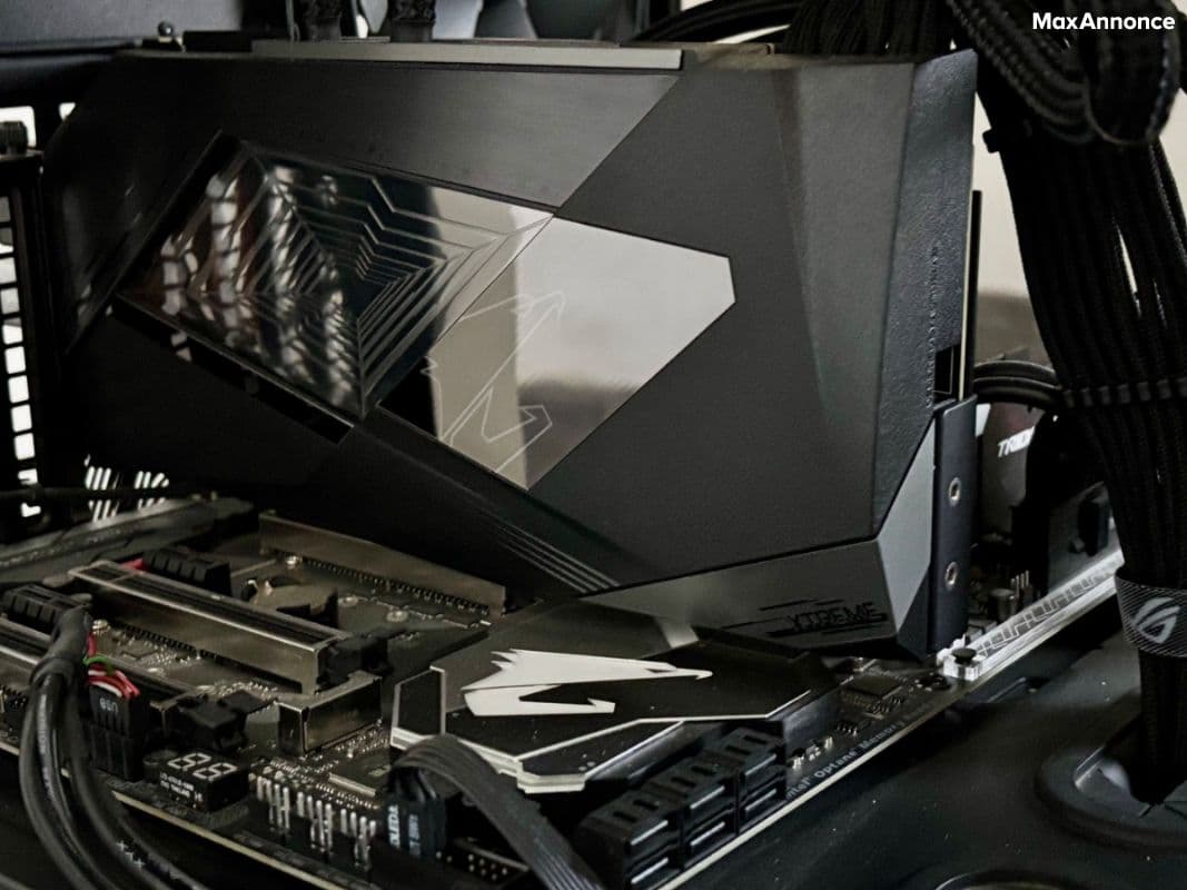 RTX 3090 AORUS Waterforce – Parfait état – 499 €