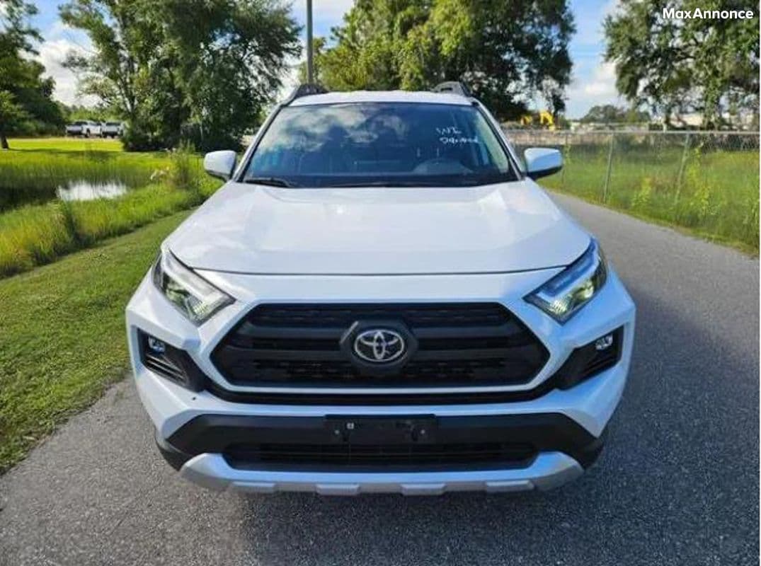 2024 Toyota RAV4 Adventure Full Options