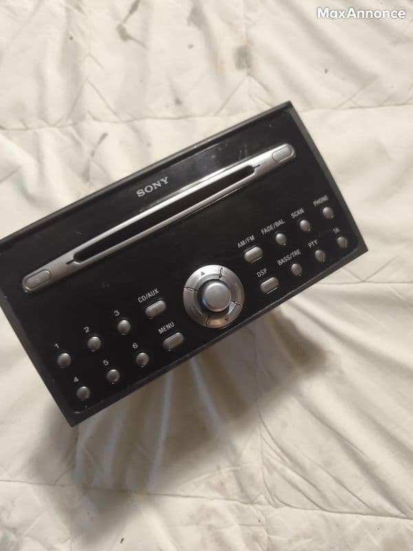 Radio voiture 