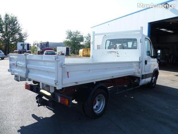 Camion benne Iveco Daily 35c11
